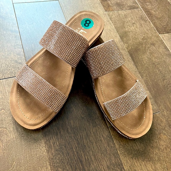 Beige flats shimmering size 8 - Picture 1 of 2